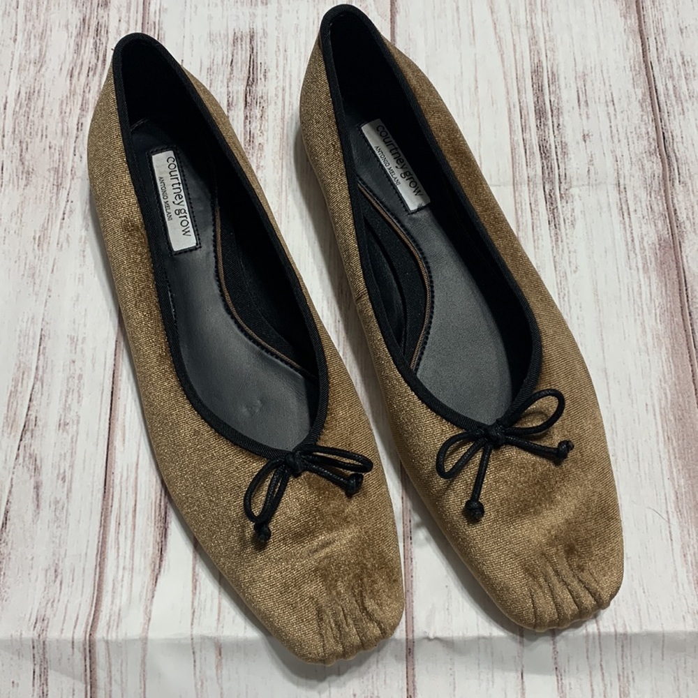 Antonio Melani x Courtney Grow James Velvet Bow Ballet Flats - Picture 7 of 13